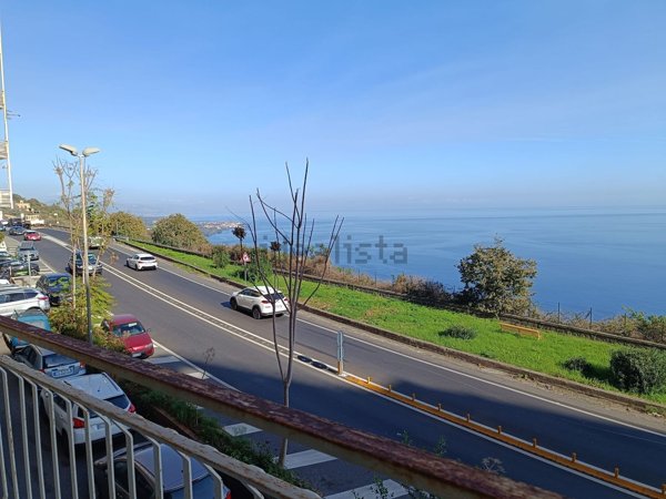 ufficio in vendita ad Acireale