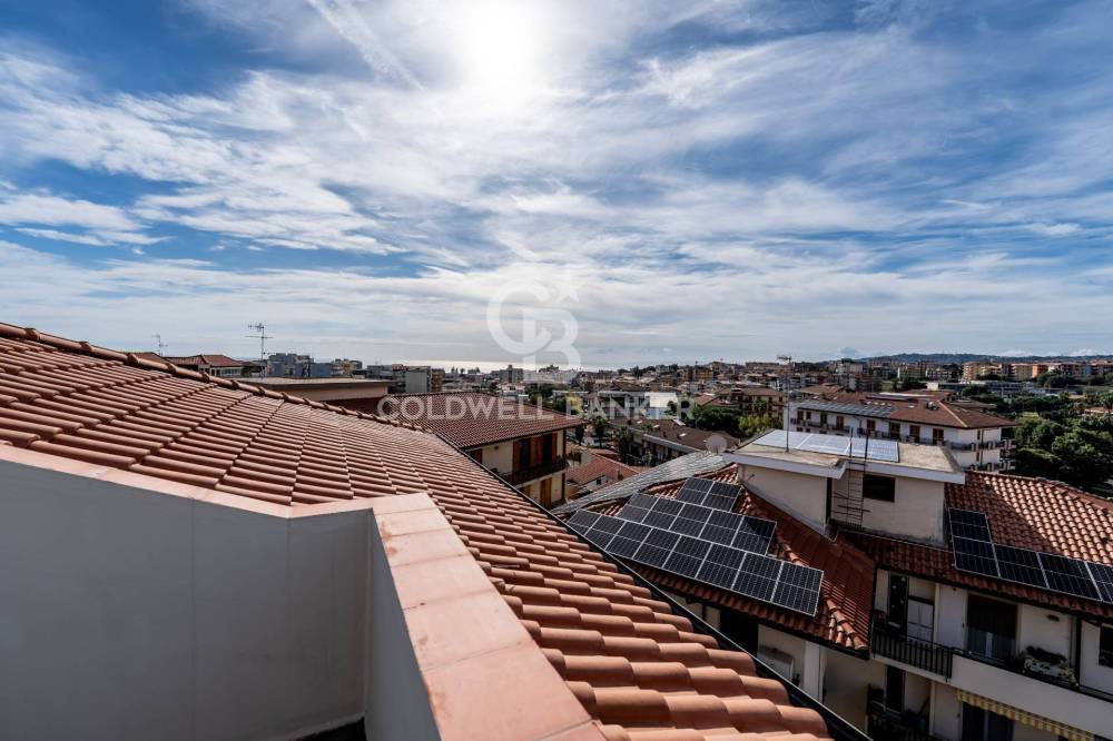 appartamento in vendita ad Acireale in zona Centro Storico