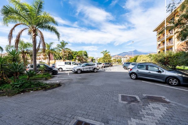 appartamento in vendita ad Acireale