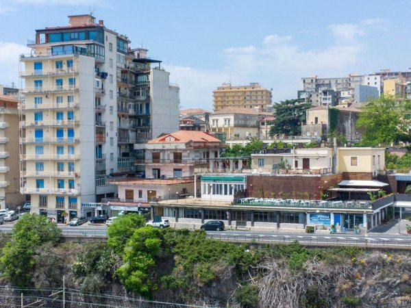 casa indipendente in vendita ad Acireale