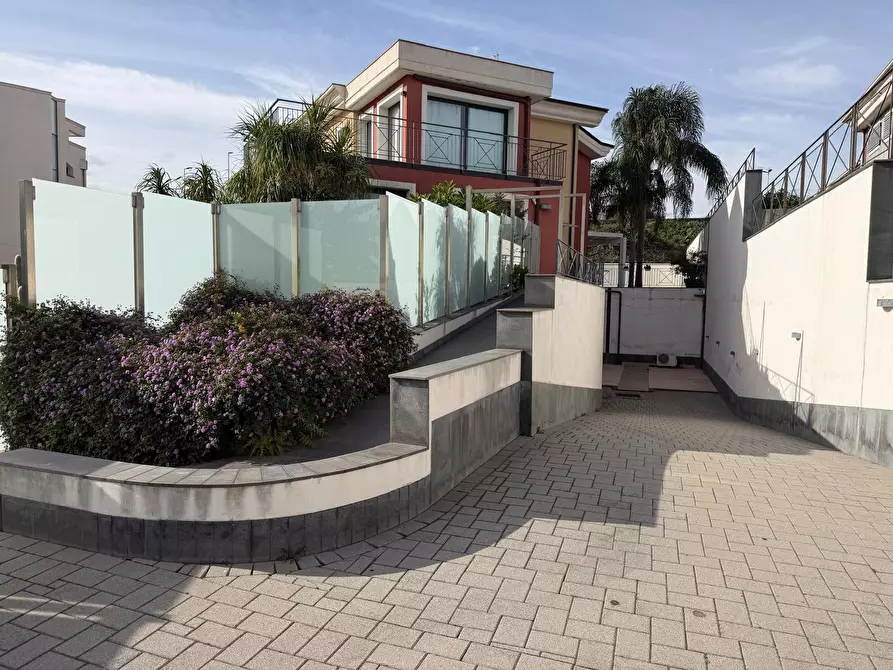 casa indipendente in vendita ad Acireale