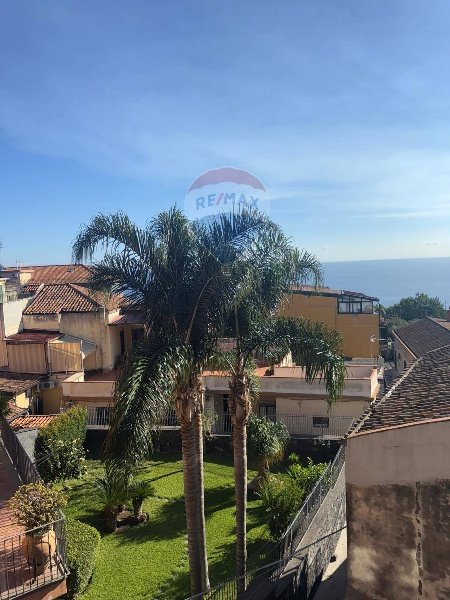 appartamento in vendita ad Acireale