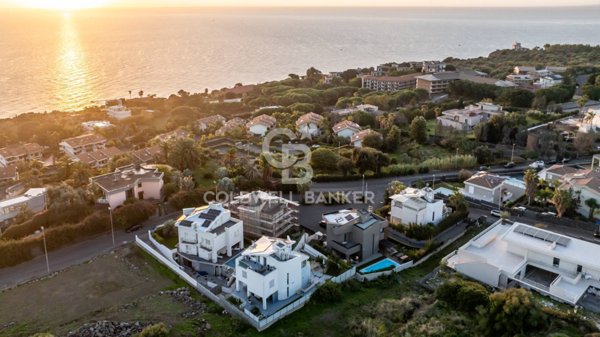 casa indipendente in vendita ad Acireale