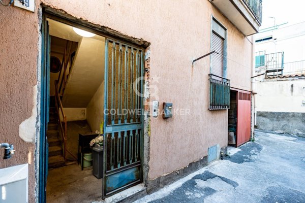 appartamento in vendita ad Acireale in zona Centro Storico