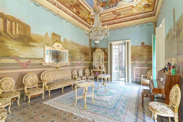 appartamento in vendita ad Acireale