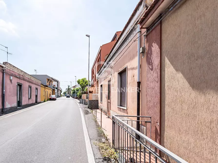 casa indipendente in vendita ad Acireale in zona Scillichenti