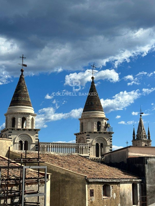 appartamento in vendita ad Acireale in zona Centro Storico