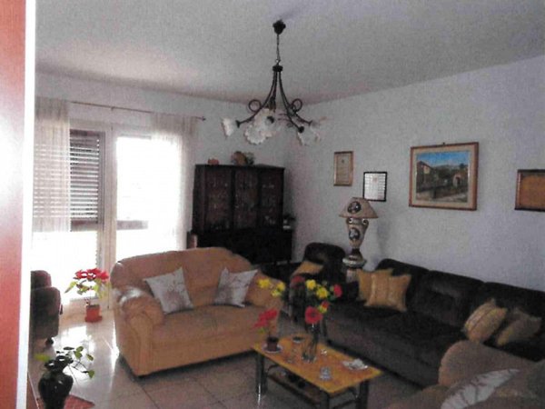 appartamento in vendita ad Acireale