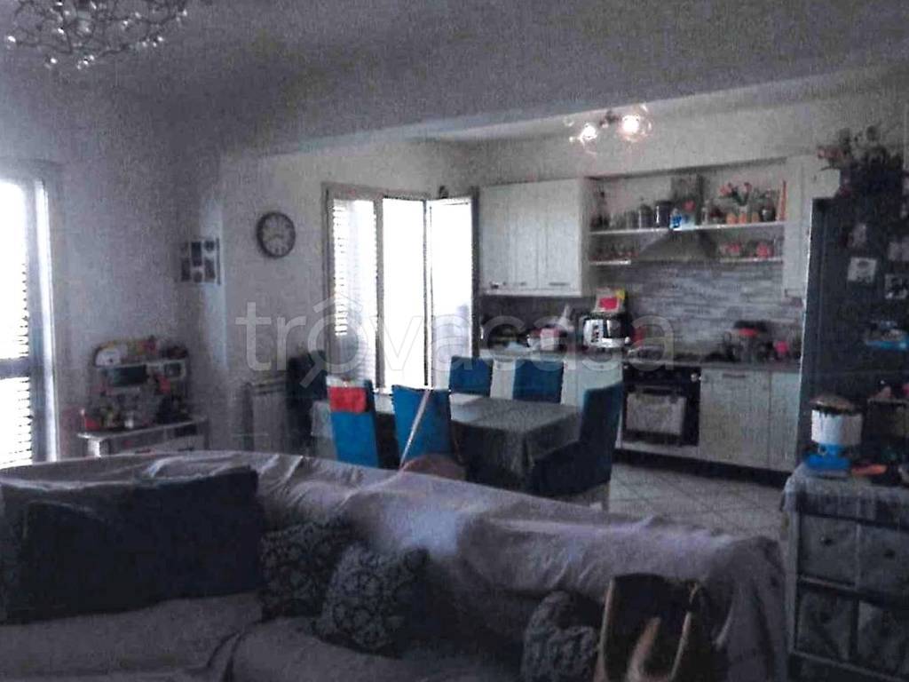 appartamento in vendita ad Acireale