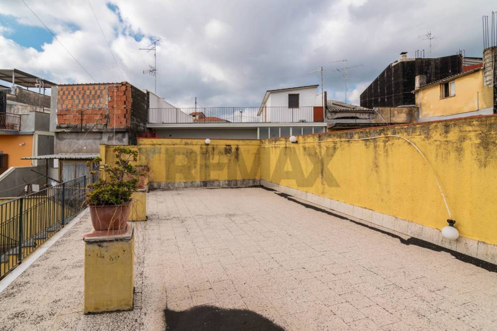 casa indipendente in vendita ad Acireale in zona Aci Platani