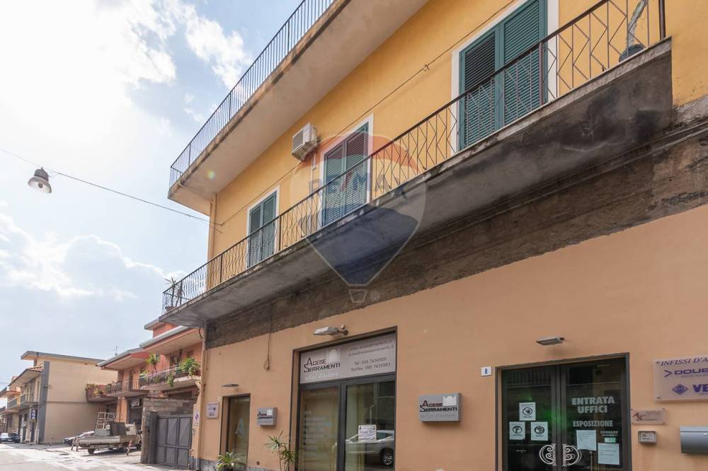 appartamento in vendita ad Acireale
