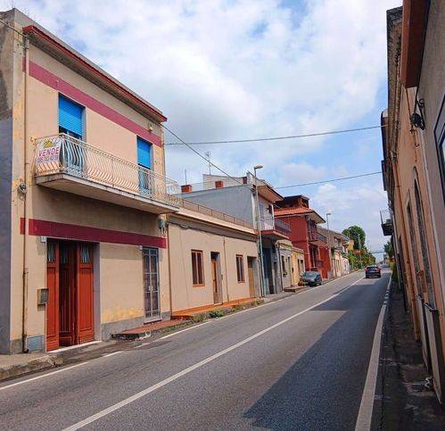 casa indipendente in vendita ad Acireale in zona Mangano