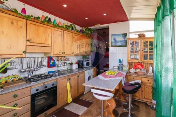 appartamento in vendita ad Acireale in zona Centro Storico