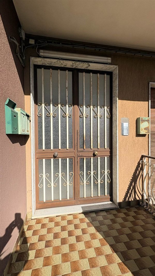 appartamento in vendita ad Acireale in zona Aci Platani