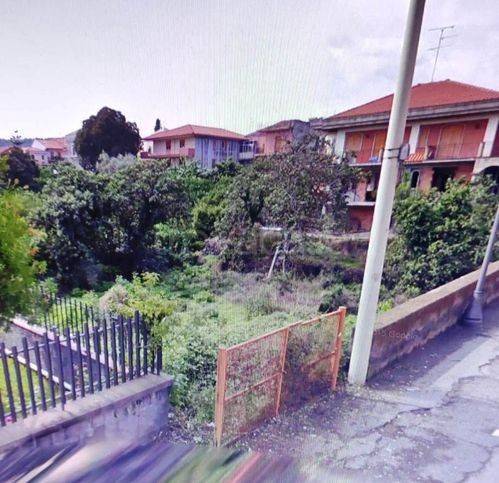 casa indipendente in vendita ad Acireale