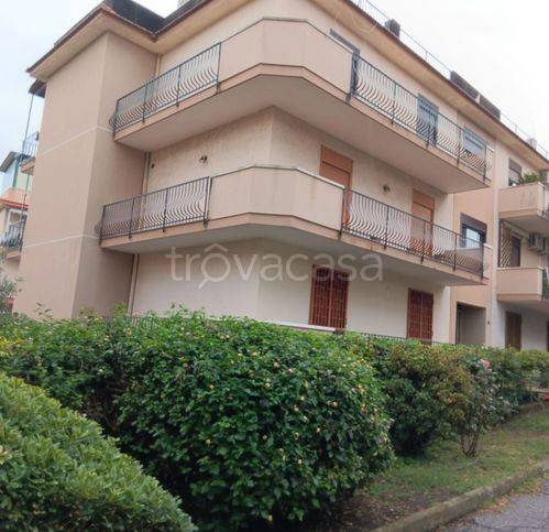 appartamento in vendita ad Acireale