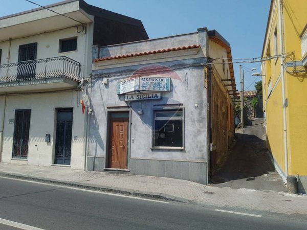casa indipendente in vendita ad Acireale in zona Mangano