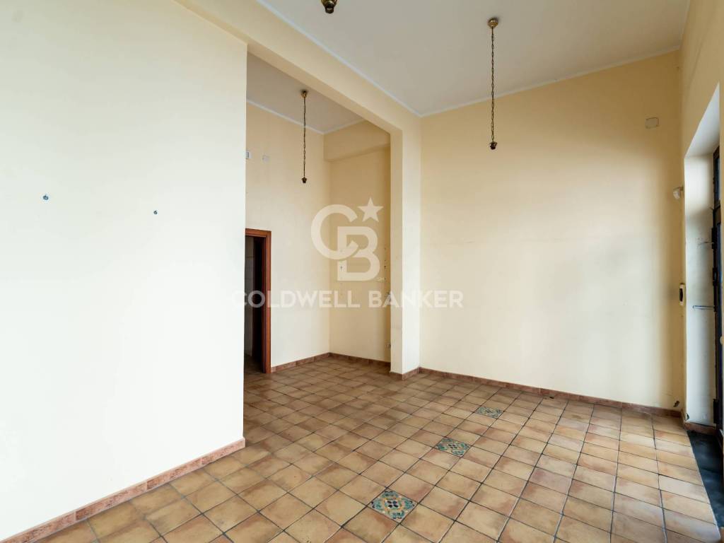 negozio in vendita ad Acireale in zona Centro Storico