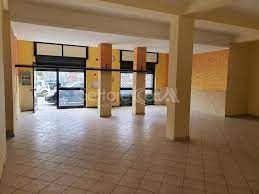 negozio in vendita ad Acireale