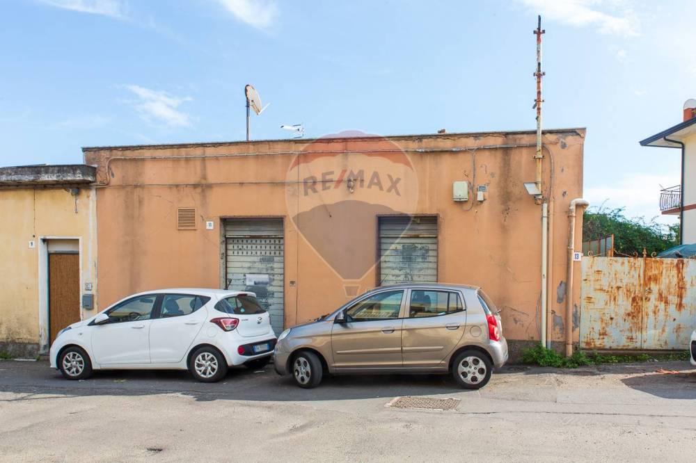 casa indipendente in vendita ad Acireale