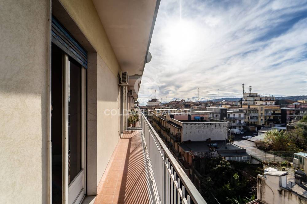 appartamento in vendita ad Acireale in zona Centro Storico