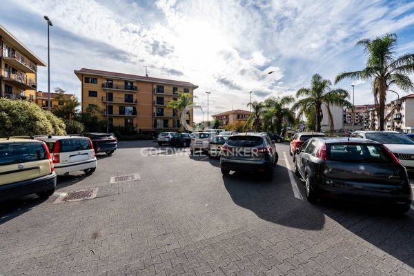appartamento in vendita ad Acireale