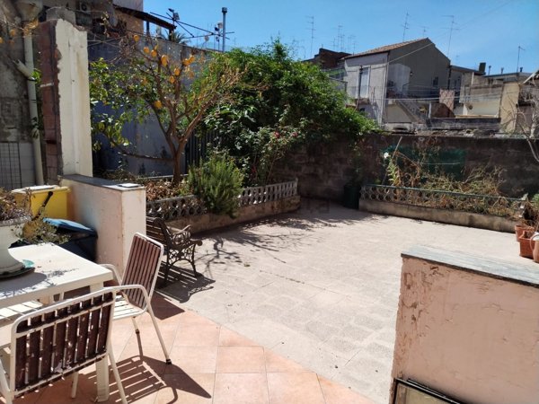 casa indipendente in vendita ad Acireale
