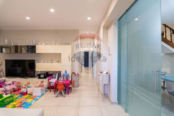 casa semindipendente in vendita ad Acireale in zona Centro Storico