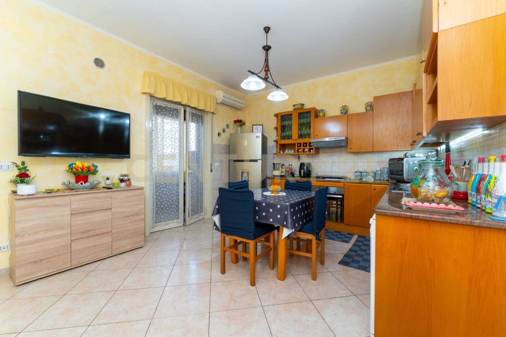 appartamento in vendita ad Acireale