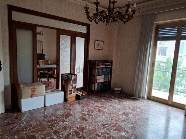 appartamento in vendita ad Acireale