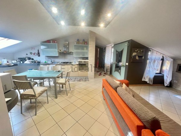 appartamento in vendita ad Acireale