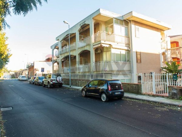 appartamento in vendita ad Acireale in zona Santa Tecla