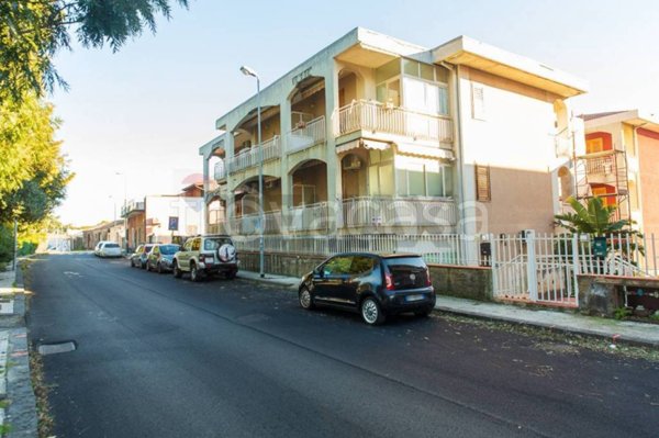 appartamento in vendita ad Acireale in zona Santa Tecla