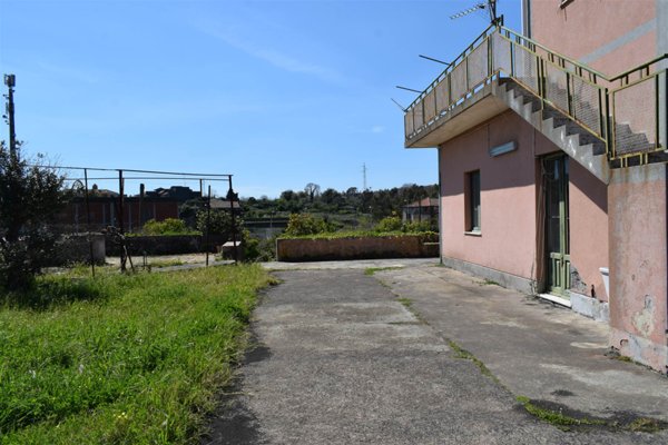 casa indipendente in vendita ad Acireale in zona Balatelle