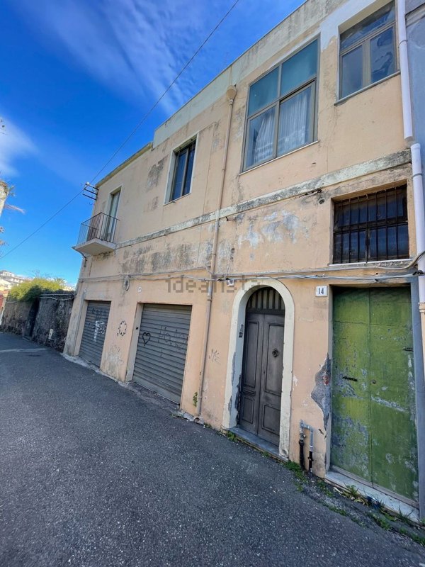 casa indipendente in vendita ad Acireale