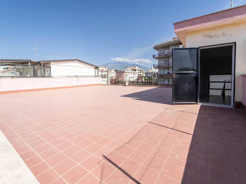 appartamento in vendita ad Acireale