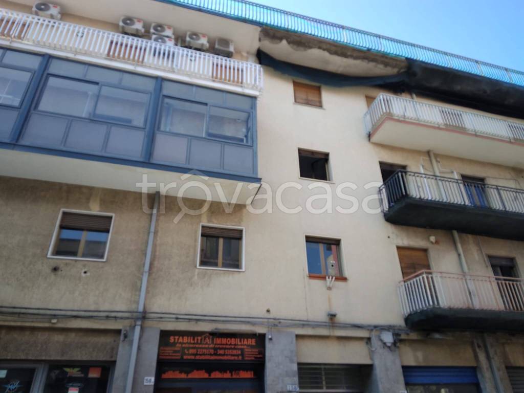 appartamento in vendita ad Acireale