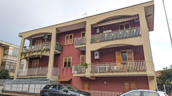 appartamento in vendita ad Acireale in zona Santa Tecla