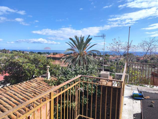 casa indipendente in vendita ad Acireale in zona Guardia