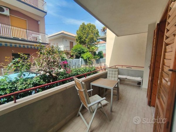 appartamento in vendita ad Acireale