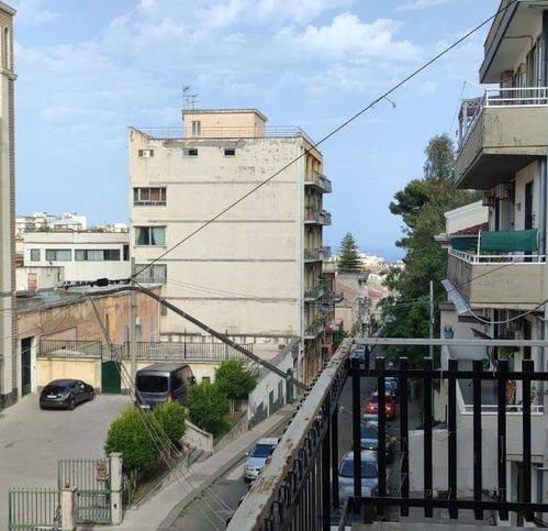 appartamento in vendita ad Acireale