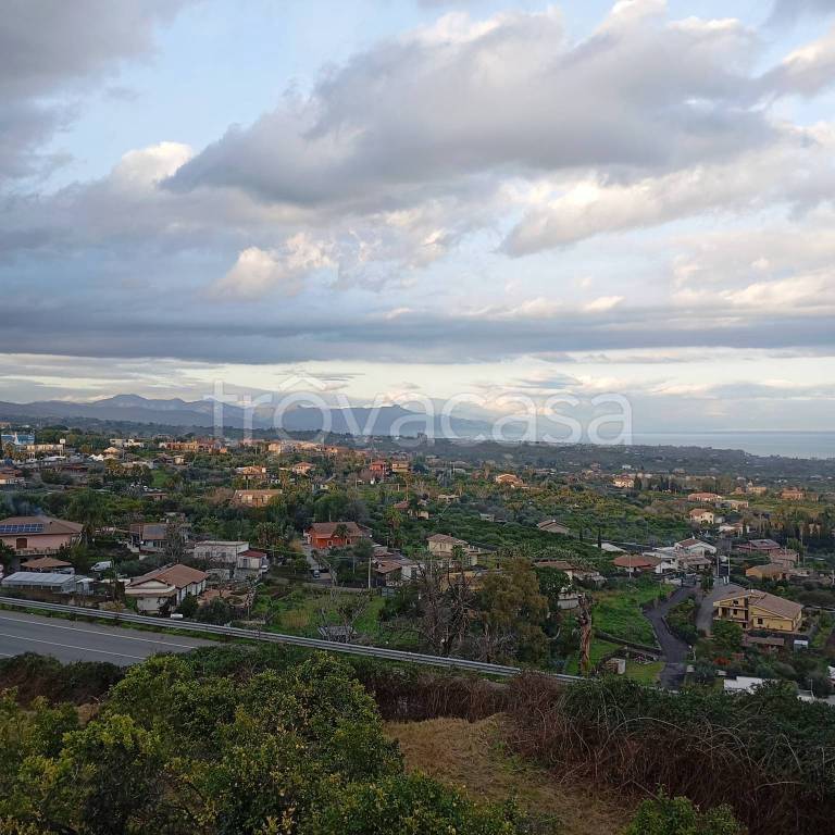 appartamento in vendita ad Acireale