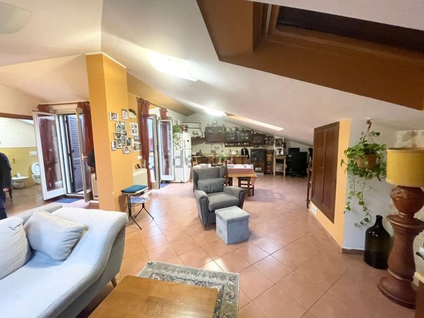 appartamento in vendita ad Acireale