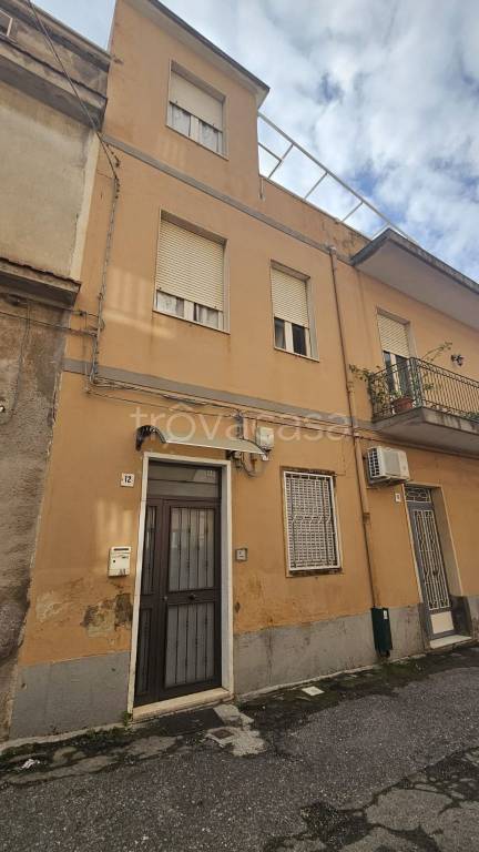 appartamento in vendita ad Acireale