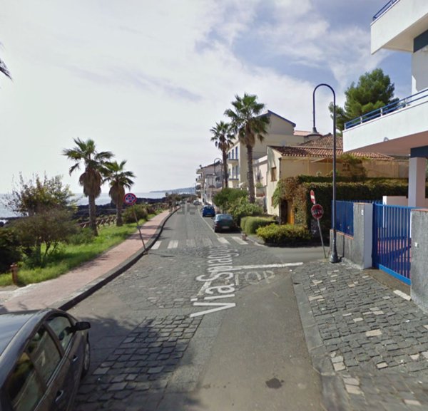 appartamento in vendita ad Acireale