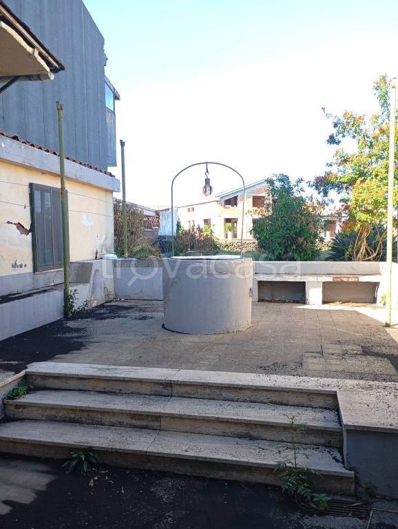 casa indipendente in vendita ad Acireale in zona Scillichenti