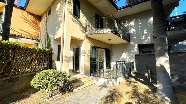 casa indipendente in vendita ad Acireale