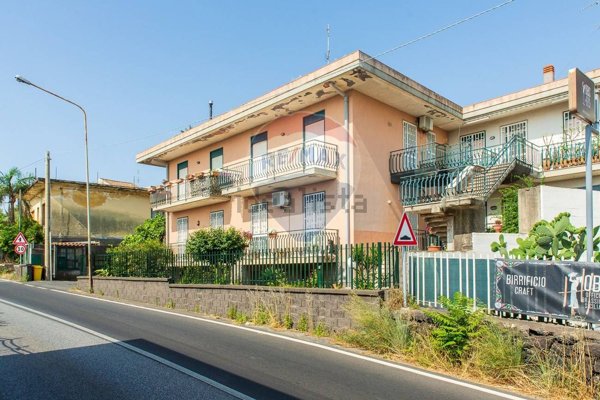 appartamento in vendita ad Acireale in zona Guardia