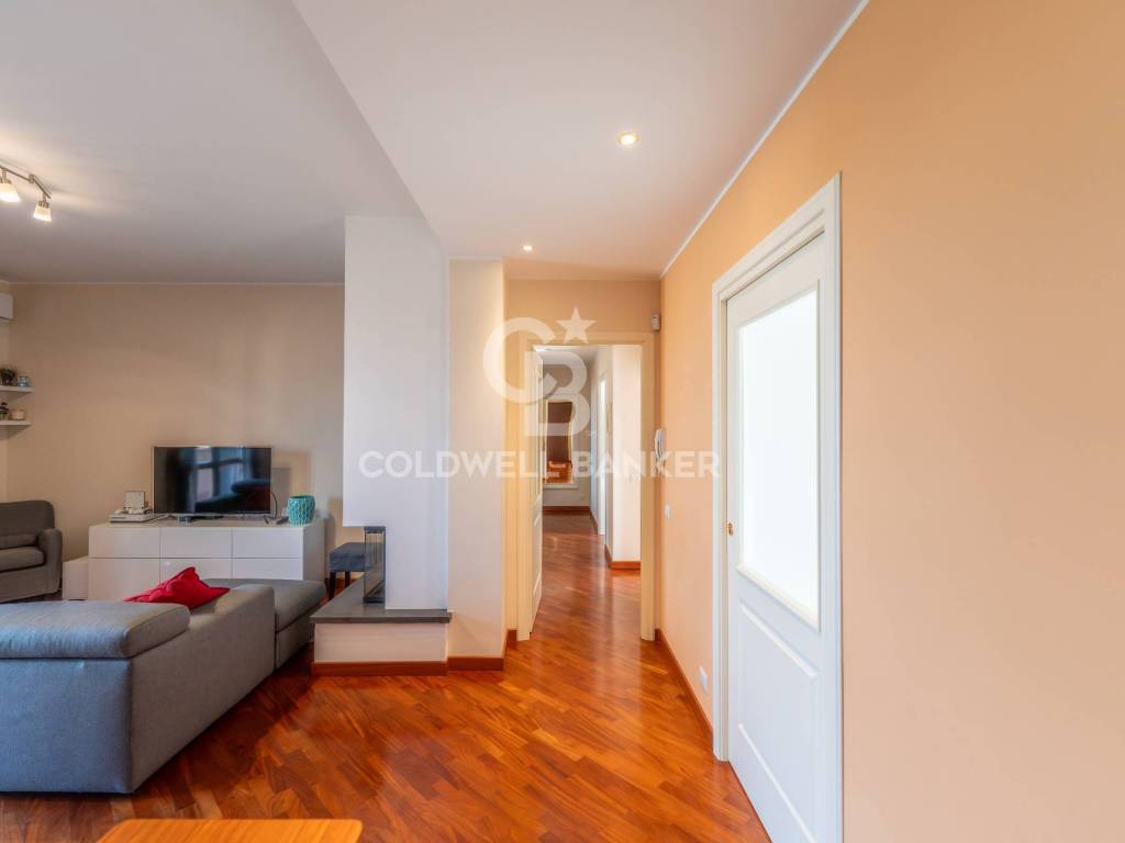 appartamento in vendita ad Acireale in zona Pennisi