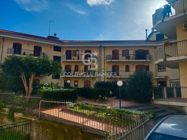 appartamento in vendita ad Acireale